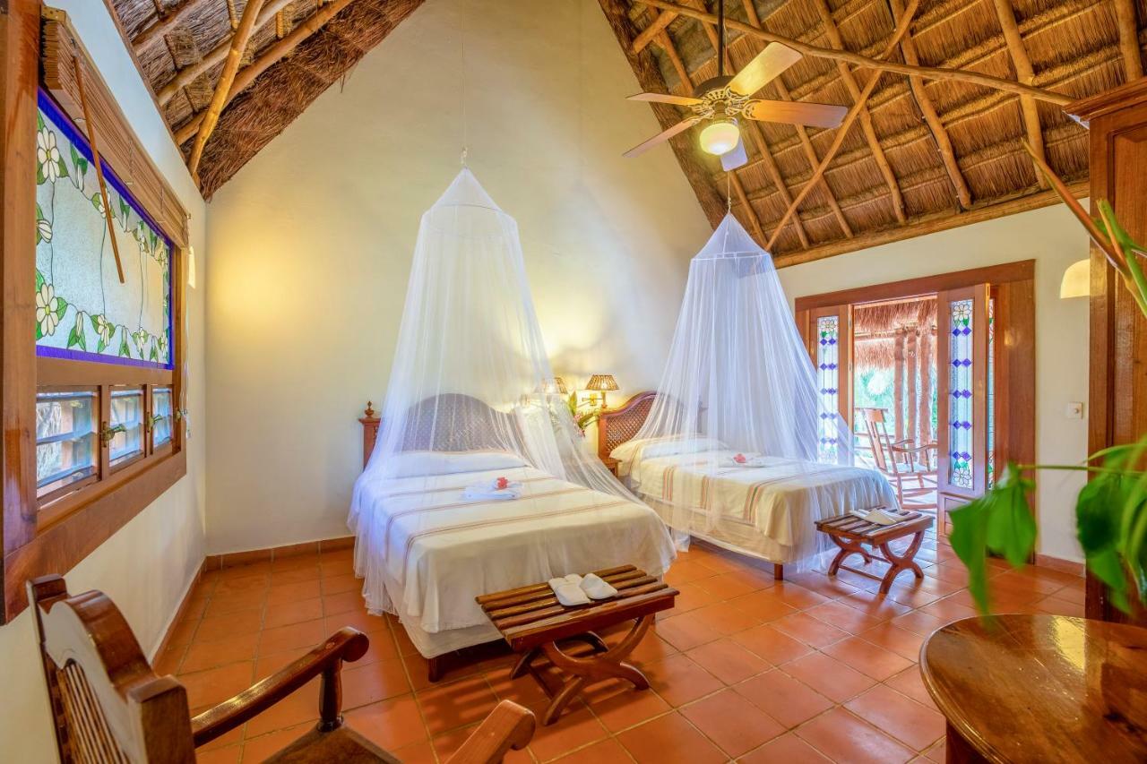 The Lodge At Uxmal Exterior photo
